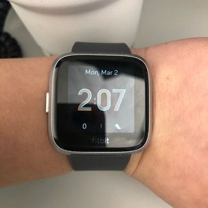 Fitbit Versa Lite